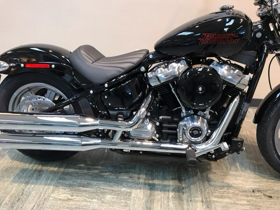 2024 Harley-Davidson Softail Standard Vivid Black FXST