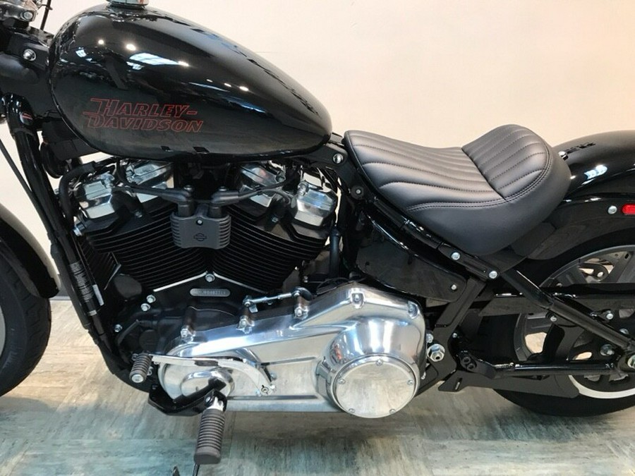 2024 Harley-Davidson Softail Standard Vivid Black FXST