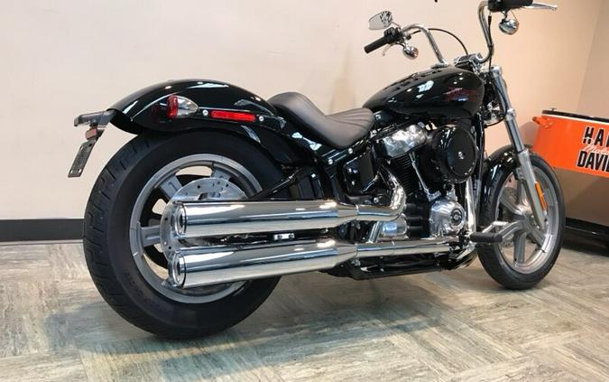 2024 Harley-Davidson Softail Standard Vivid Black FXST