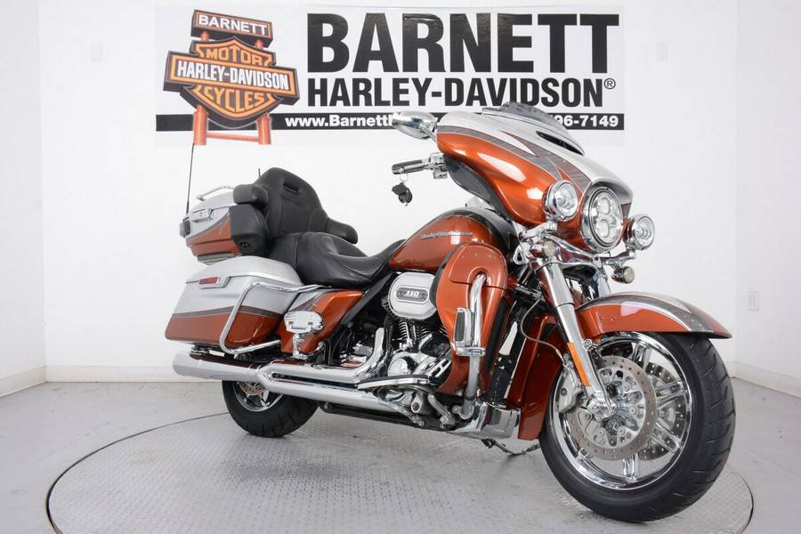 2014 Harley-Davidson FLHTKSE CVO™ Electra Glide Ultra Limited®