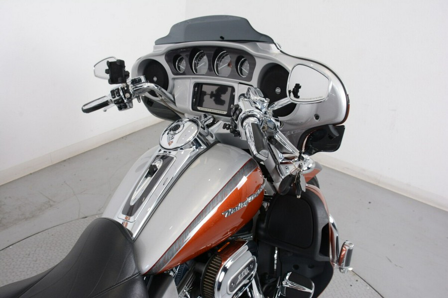 2014 Harley-Davidson FLHTKSE CVO™ Electra Glide Ultra Limited®