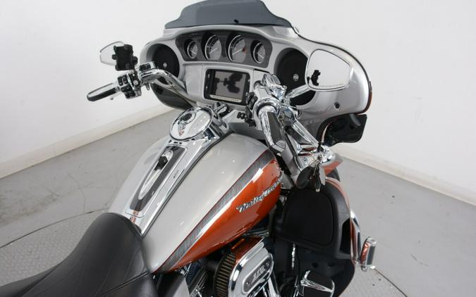 2014 Harley-Davidson FLHTKSE CVO™ Electra Glide Ultra Limited®