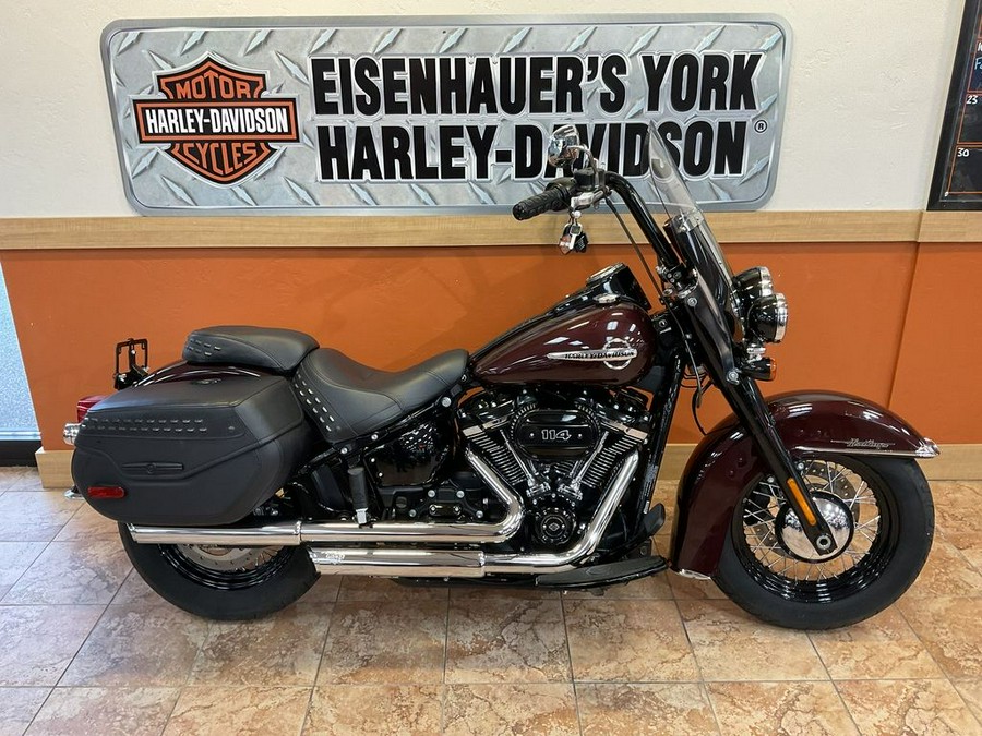 2021 Harley-Davidson® FLHCS - Heritage Classic 114