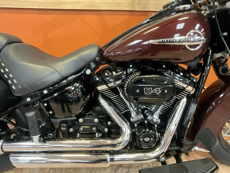 2021 Harley-Davidson® FLHCS - Heritage Classic 114