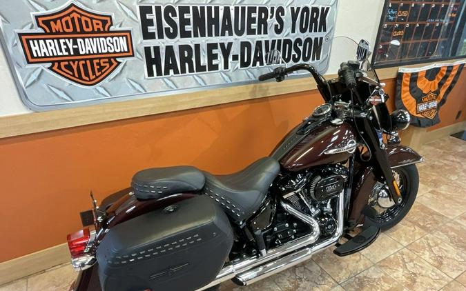 2021 Harley-Davidson® FLHCS - Heritage Classic 114