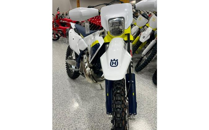 2025 Husqvarna Motorcycles TE 300