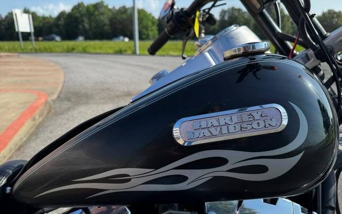 2007 Harley-Davidson® Dyna Wide Glide Black
