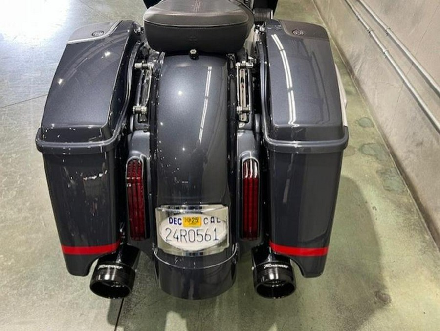 2019 Harley-Davidson® FLHXSE - CVO™ Street Glide®