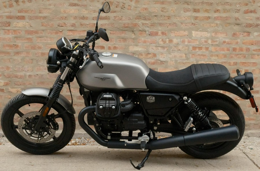 2024 Moto Guzzi V7 Stone