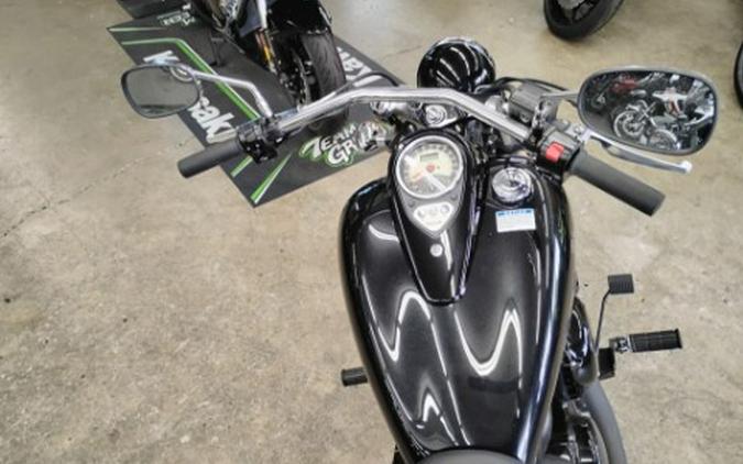 2026 Kawasaki Vulcan® 900 Custom