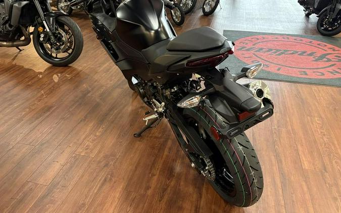 2026 Kawasaki Ninja® 500 Metallic Flat Spark Black