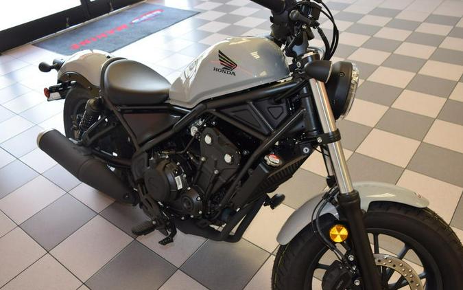 2026 Honda® Rebel 300 E-Clutch