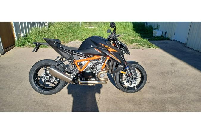 2024 KTM 1390 SUPER DUKE R EVO