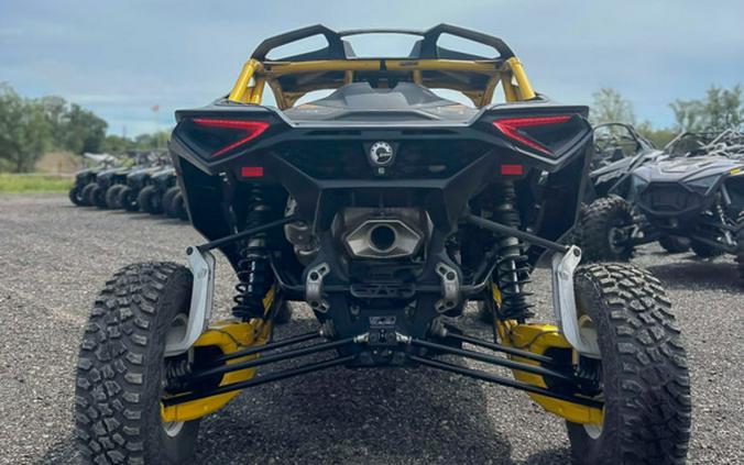 2024 Can-Am™ Maverick R X rs