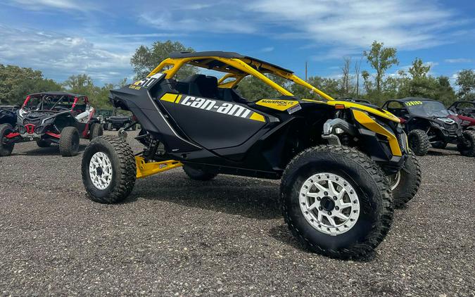 2024 Can-Am™ Maverick R X rs