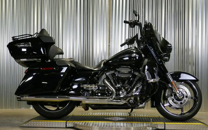 2016 Harley-Davidson CVO Street Glide