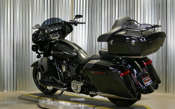 2016 Harley-Davidson CVO Street Glide