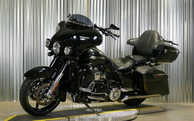 2016 Harley-Davidson CVO Street Glide