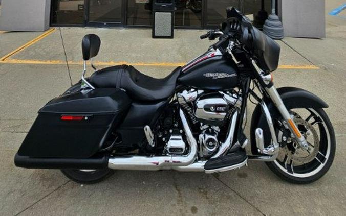 2017 Harley-Davidson Street Glide® Special