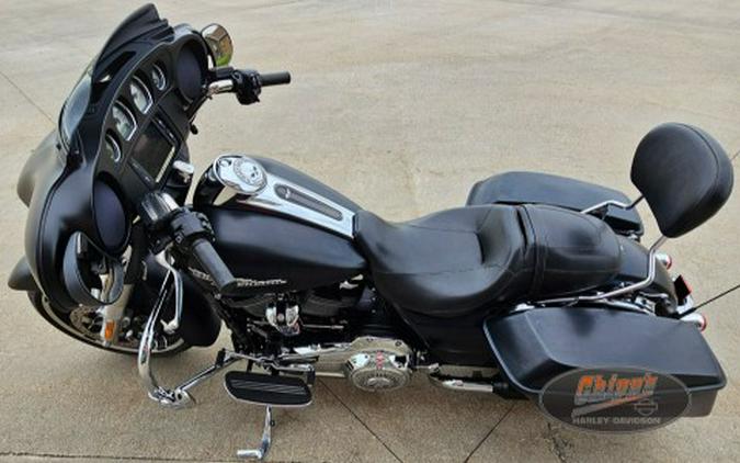 2017 Harley-Davidson Street Glide® Special