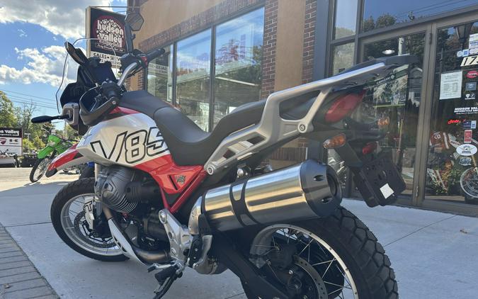 2025 Moto Guzzi V85 TT 850 Grigio Tambora - 3823U