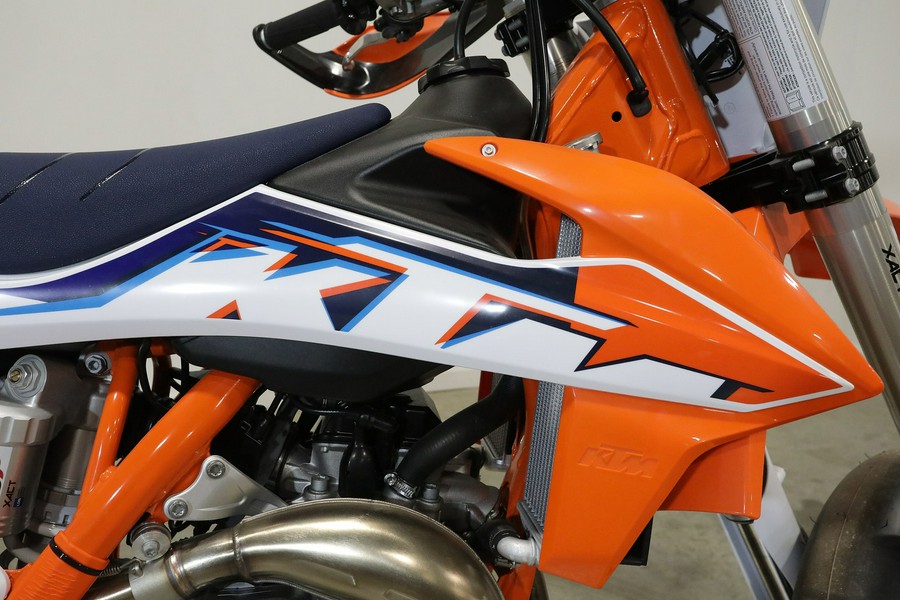 2022 KTM 450 SMR