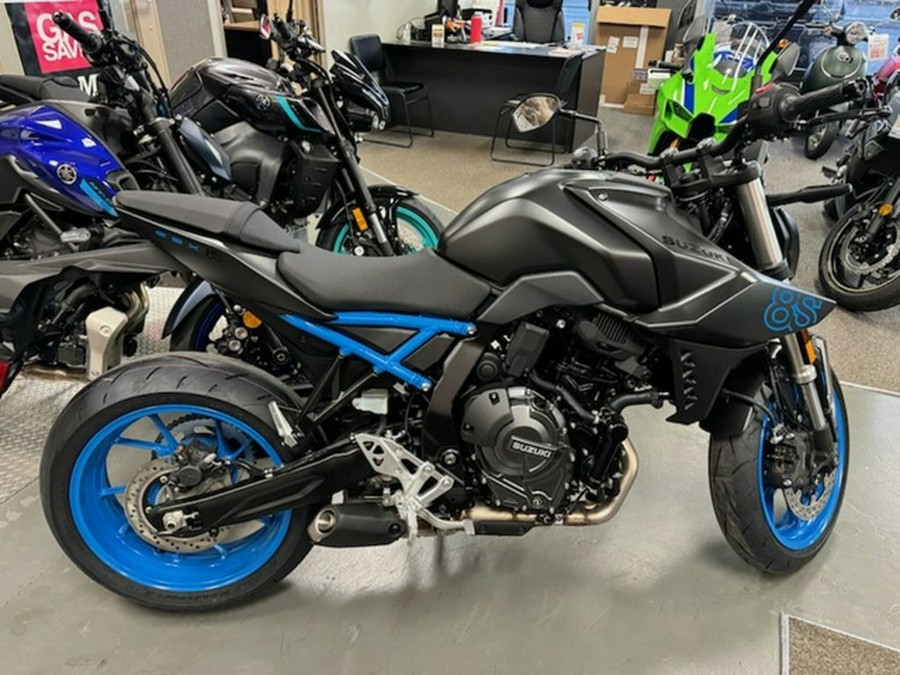 2024 Suzuki GSX-8S