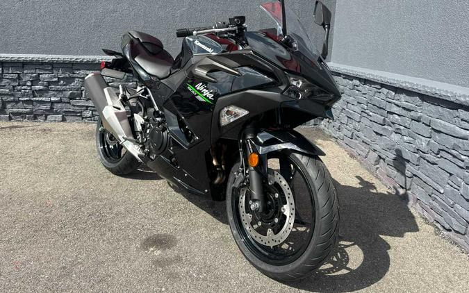 2024 KAWASAKI NINJA 500 ABS