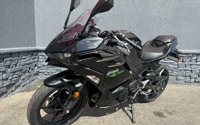 2024 KAWASAKI NINJA 500 ABS