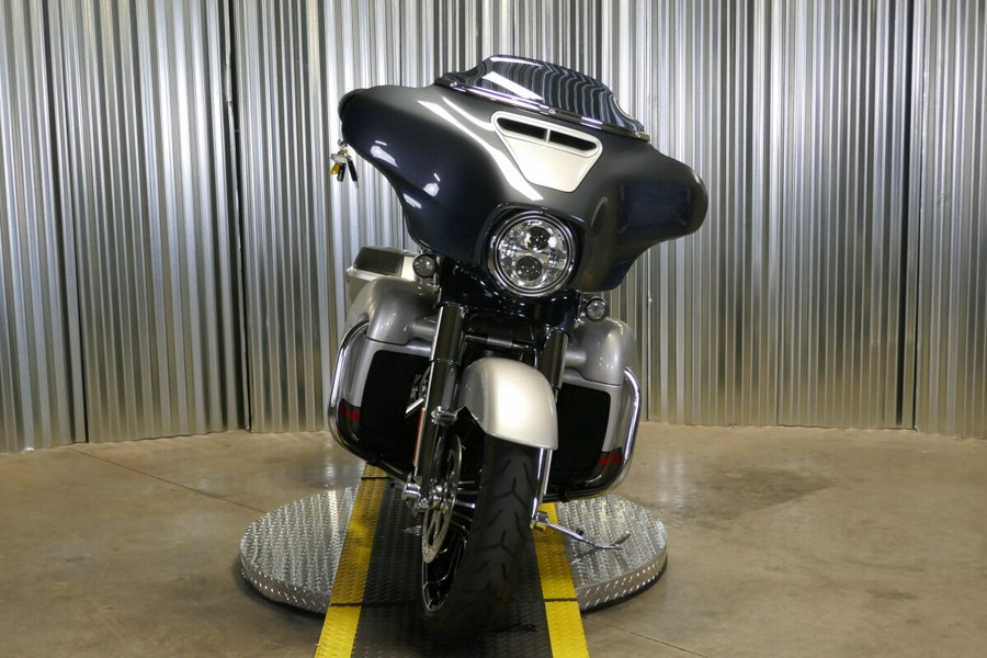 2019 Harley-Davidson CVO Street Glide