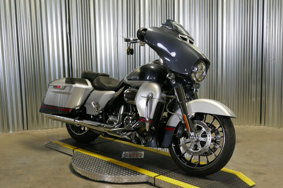 2019 Harley-Davidson CVO Street Glide