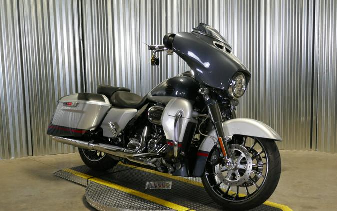 2019 Harley-Davidson CVO Street Glide