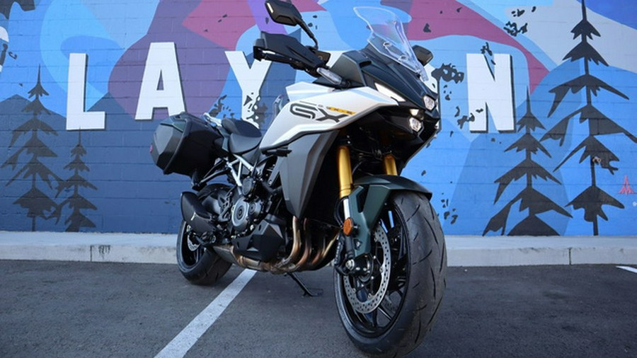 2024 Suzuki GSX-S1000GX Plus