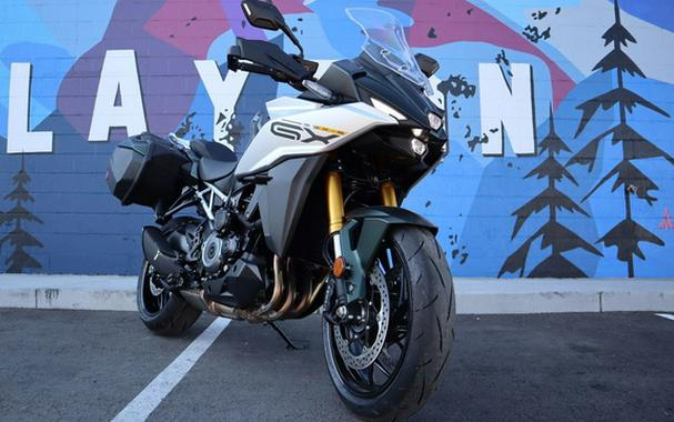 2024 Suzuki GSX-S1000GX Plus