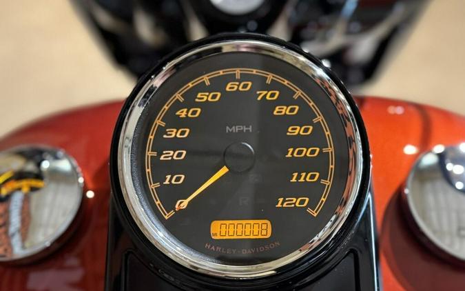 FLHRXS 2025 Road King™ Special