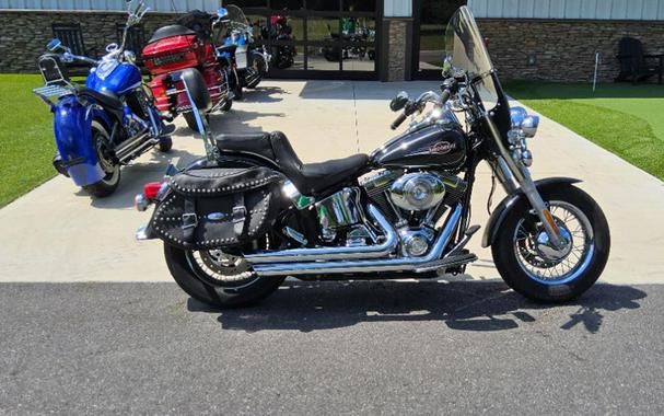 2005 Harley-Davidson FLSTC/FLSTCI Heritage Softail® Classic