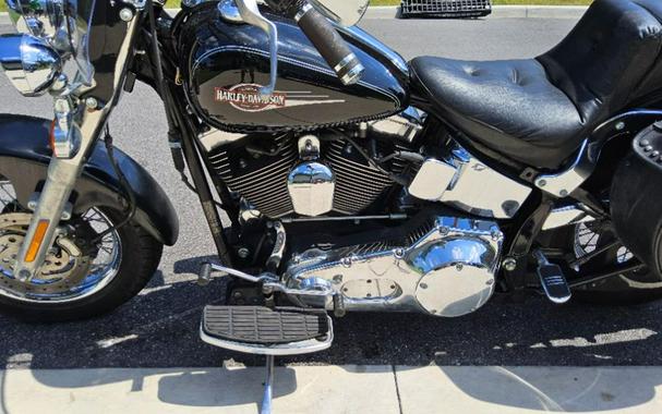 2005 Harley-Davidson FLSTC/FLSTCI Heritage Softail® Classic
