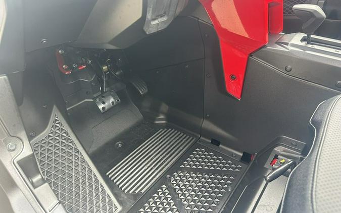 2026 Honda Talon 1000X FOX Live Valve