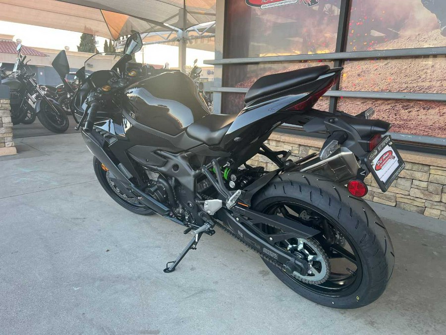 2024 KAWASAKI NINJA ZX-4RR ABS