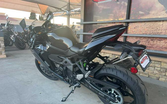 2024 KAWASAKI NINJA ZX-4RR ABS