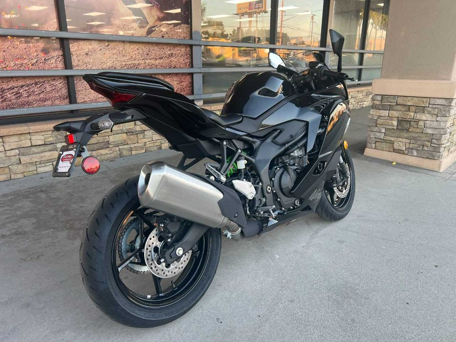 2024 KAWASAKI NINJA ZX-4RR ABS