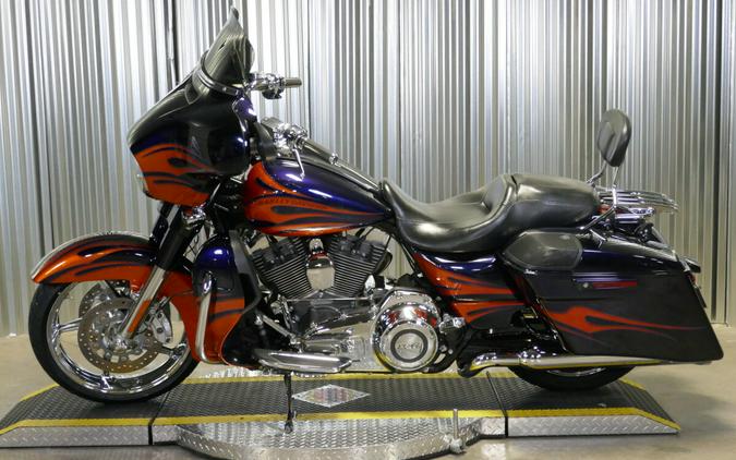 2015 Harley-Davidson CVO Street Glide