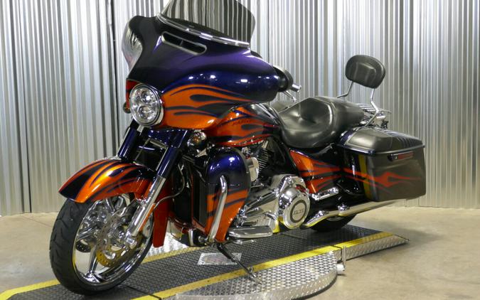 2015 Harley-Davidson CVO Street Glide