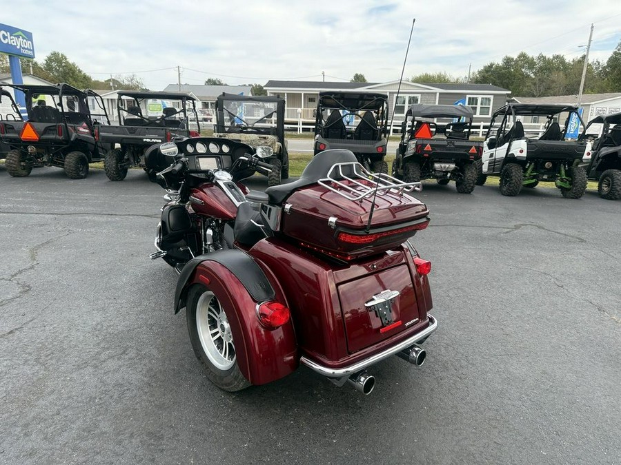 2016 Harley-Davidson® FLHTCUTG - Tri Glide® Ultra