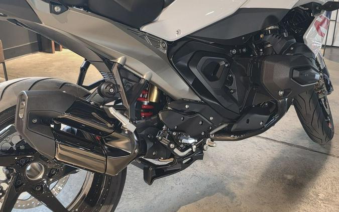 2026 BMW R 1300 RS