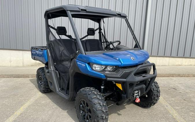 2023 Can-Am Defender XT HD9