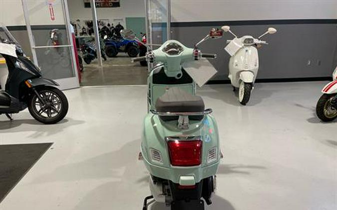 2023 Vespa GTS 300