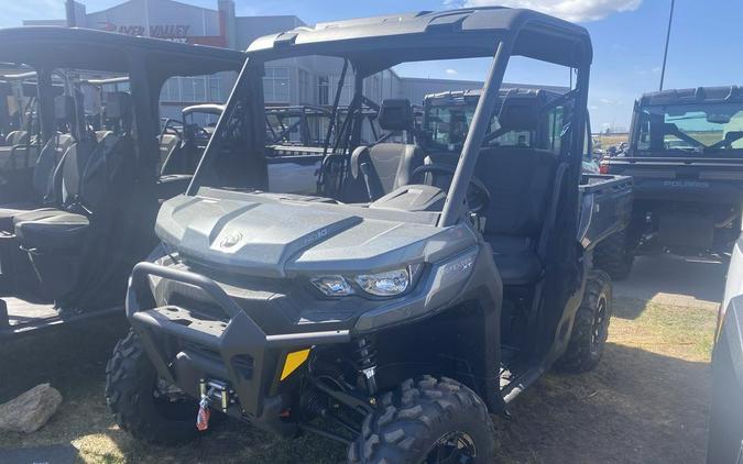 2024 Can-Am™ Defender XT HD10