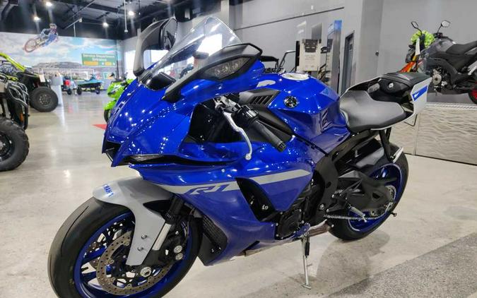 2020 YAMAHA YZF-R1