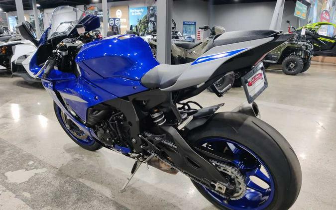 2020 YAMAHA YZF-R1